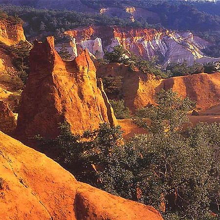 Chemin De Saint-Joseph Willa Rustrel Zewnętrze zdjęcie